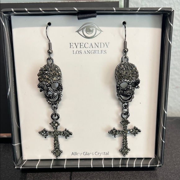 Eye Candy | Skull and Cross Earrings - Picture 1 of 7